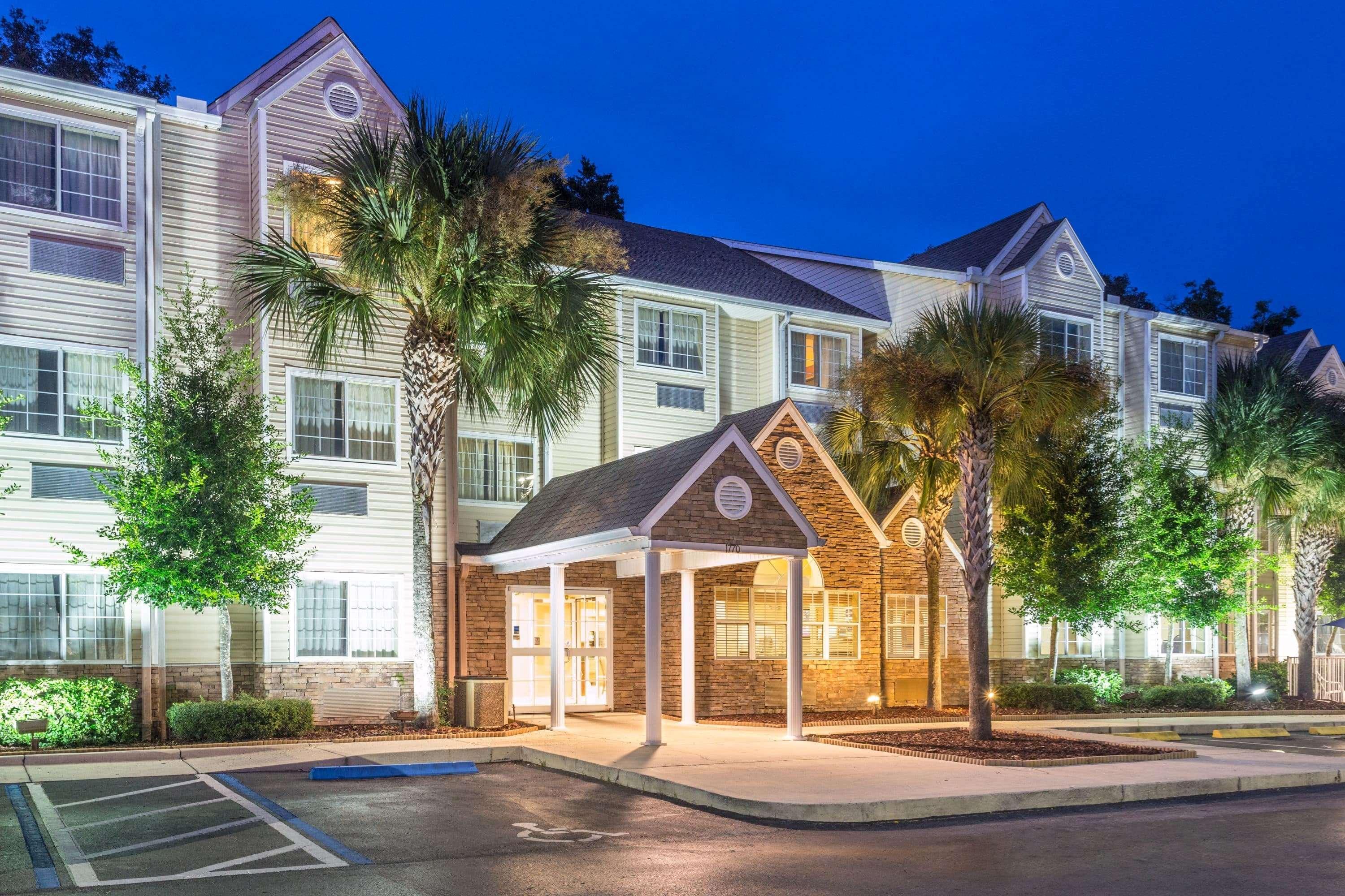 Microtel Inn And Suites Ocala Exterior photo